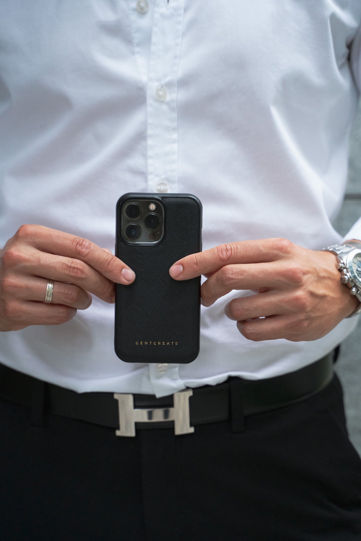 Bold color block phone case